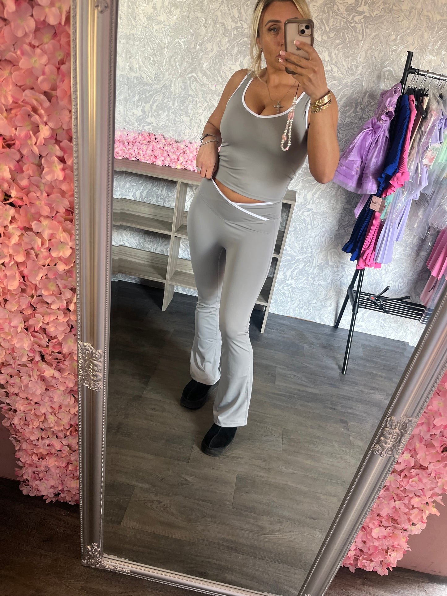 V Waist Gym Sets